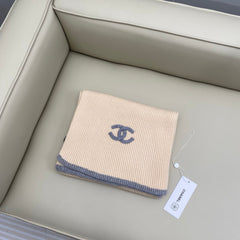 CHANEL 25S SCARF IN CASHMERE 931290