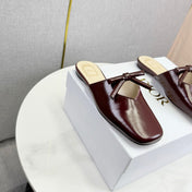 DIOR 26S PEARL-ACCENT BOW FLAT MULES IN DARK RED GLOSSY CALFSKIN
