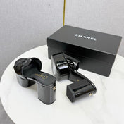 CHANEL 26S BLOCK HEEL SANDALS 100 MM IN BLACK PATENT CALFSKIN