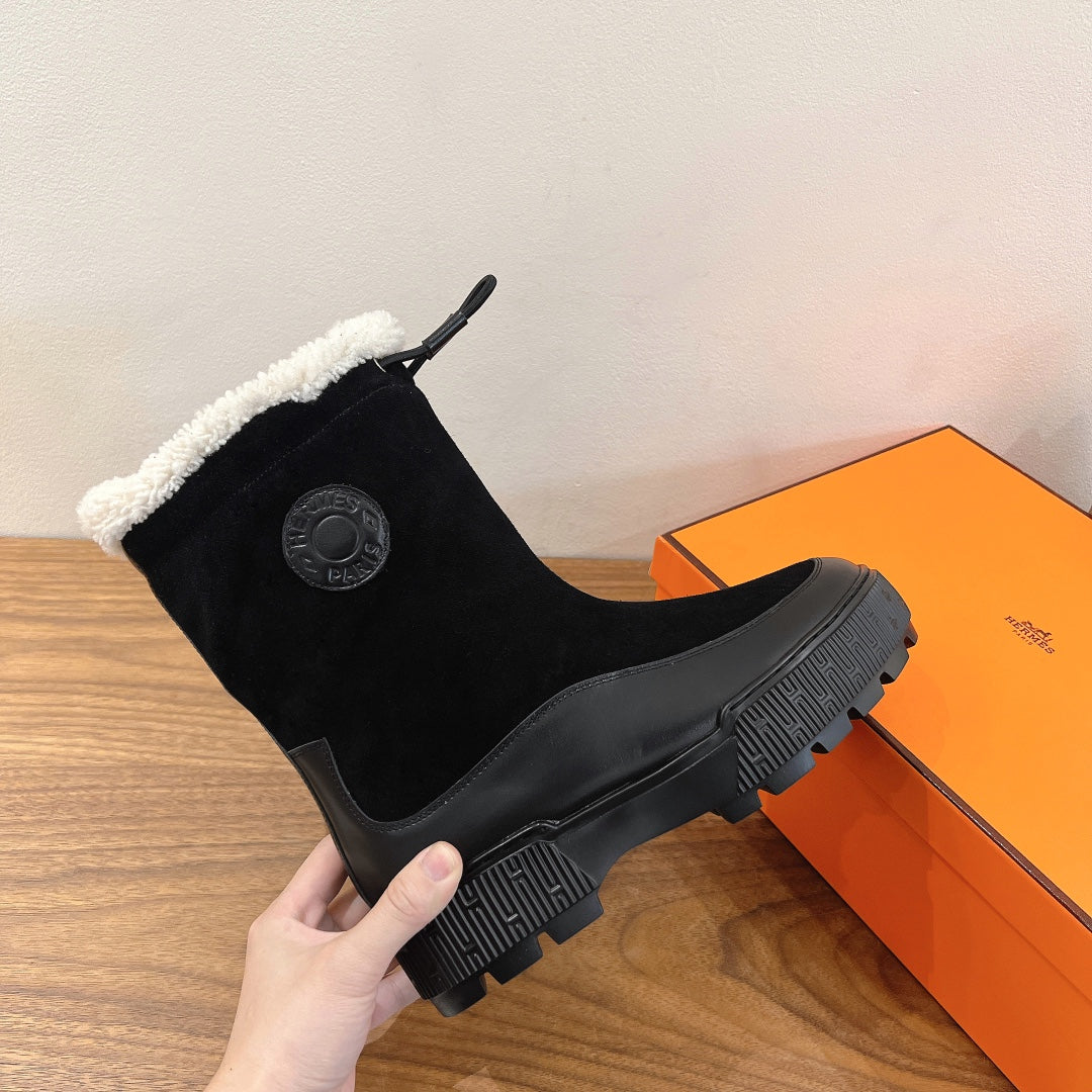 HM 26S SHEARLING DRAWSTRING BOOTS IN WHITE CALFSKIN