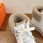 HM 26S SHEARLING HIKING BOOTS IN WHITE CALFSKIN