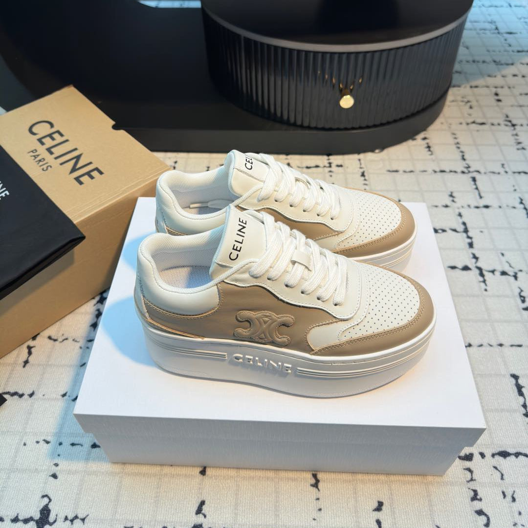 TRIOMPHE PLATFORM SNEAKERS IN WHITE AND BEIGE CALFSKIN EMBOSSED LOGO