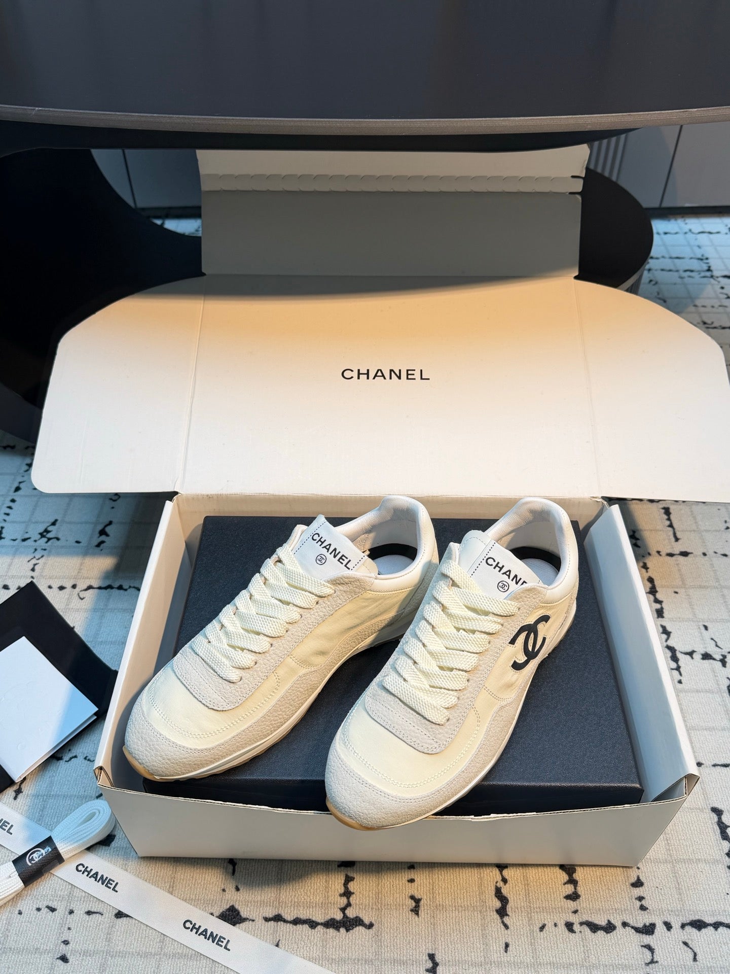 CHANEL 26S CHUNKY SNEAKERS IN WHITE GRAINED CALFSKIN AND FABRIC