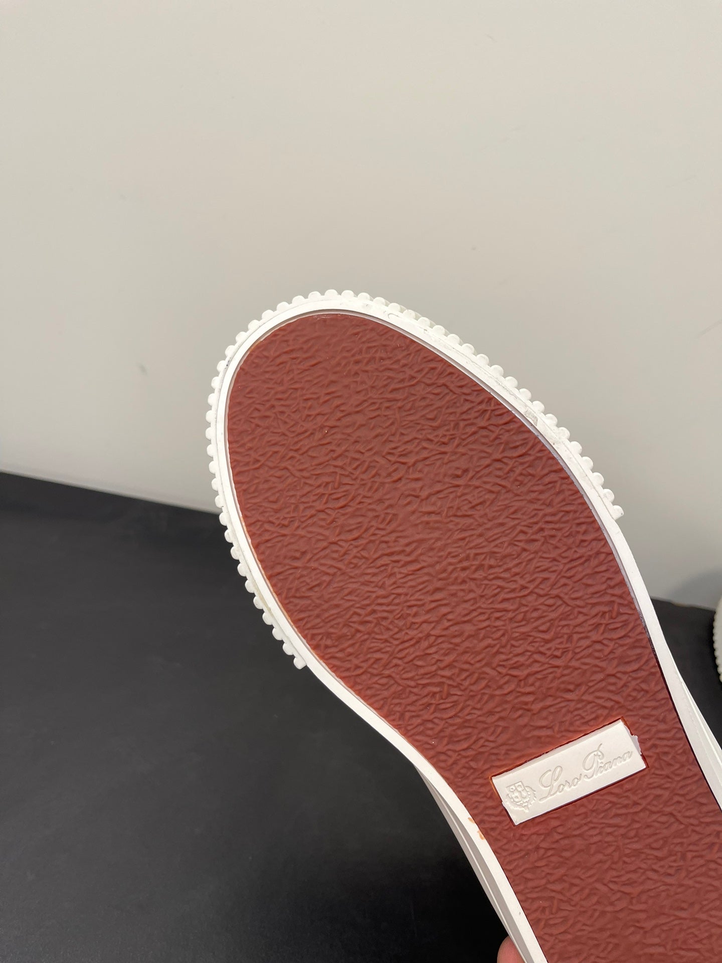 LP CLASSIC BISCUIT SNEAKER SAPPHIRE CALFSKIN