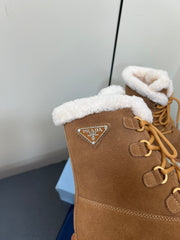 LACE-UP ANKLE BOOTS IN CAMEL SUEDE AND SHEARLING LINING