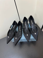 CUT-OUT PUMPS WITH BEAD BUCKLE IN BLACK SATIN