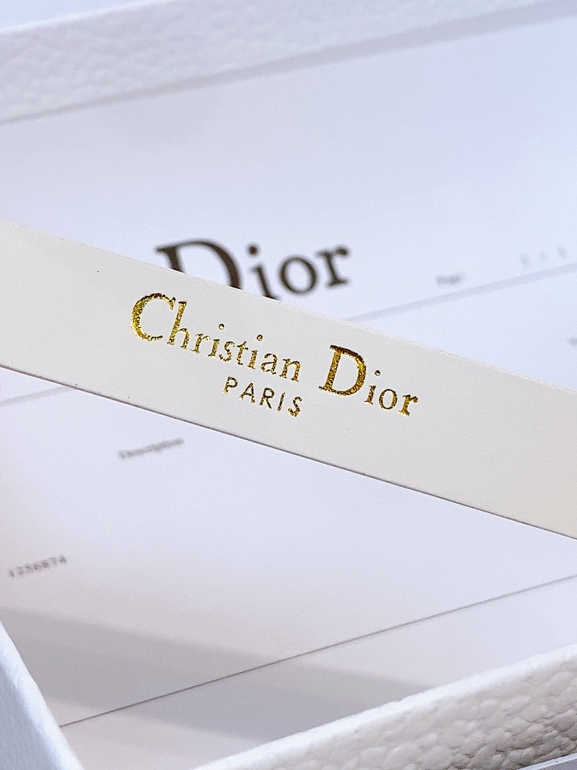 DIOR 26S BELT 15 MM IN CREAM WHITE CALFSKIN 657718