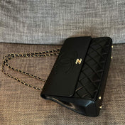 CHANEL 26S LARGE CC LOGO FLAP SHOULDER BAG 33 IN BLACK CAVIAR CALFSKIN GOLD HARDWARE
