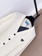 PRADA 25S CARDIGAN 395