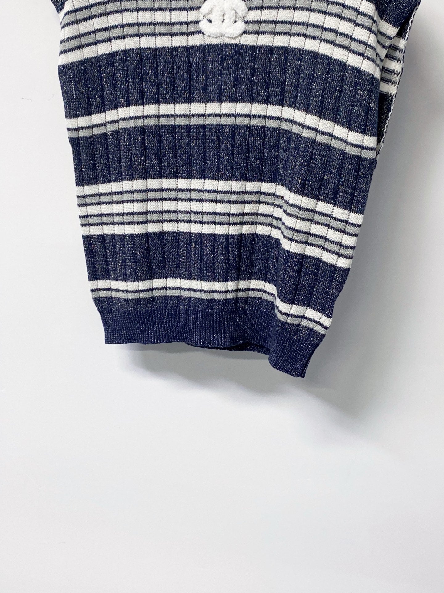 CHANEL 26S SLEEVELESS KNIT TOP 1398