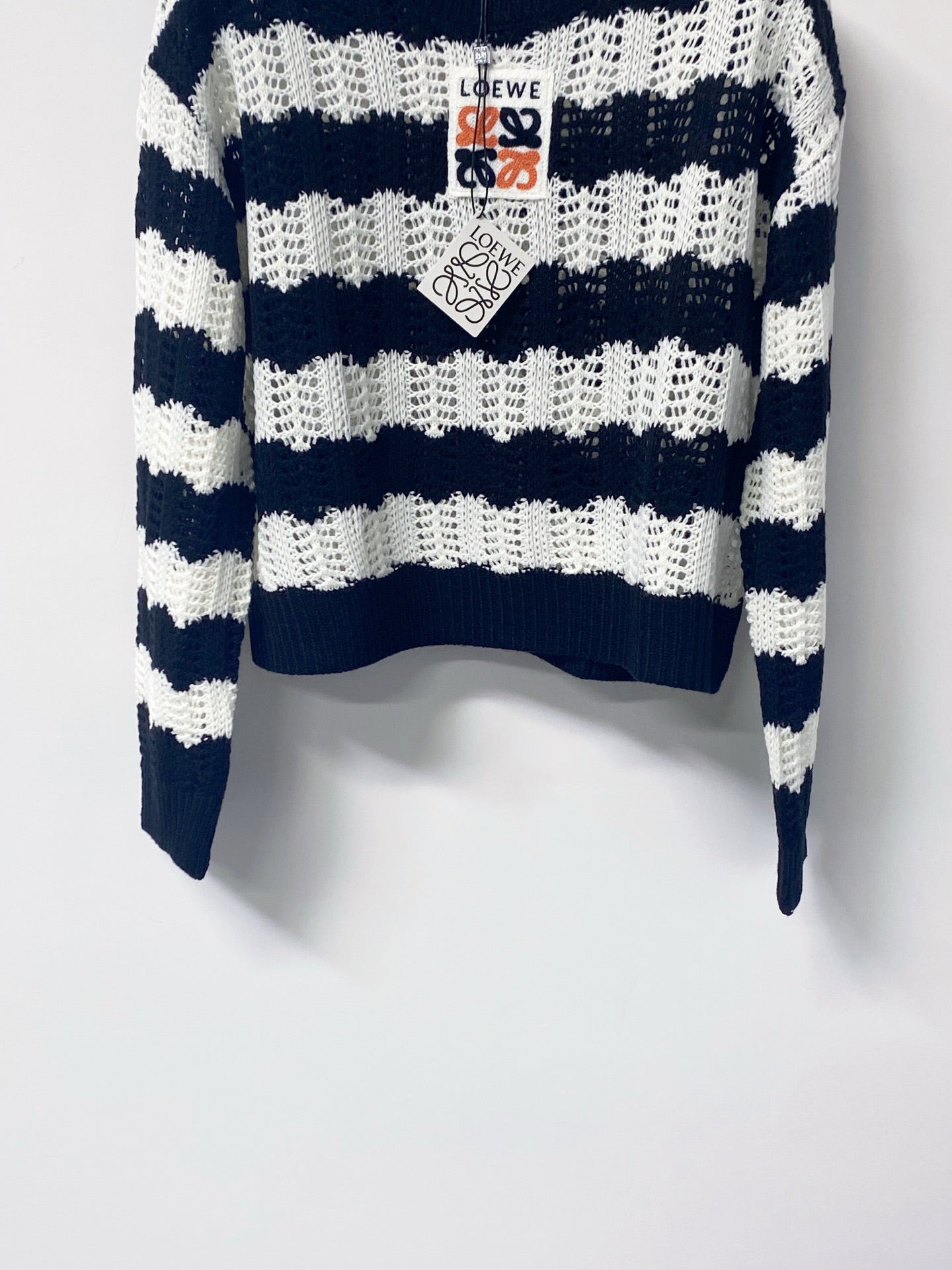 LOEWE 26S OPEN-KNIT STRIPED SWEATER 571