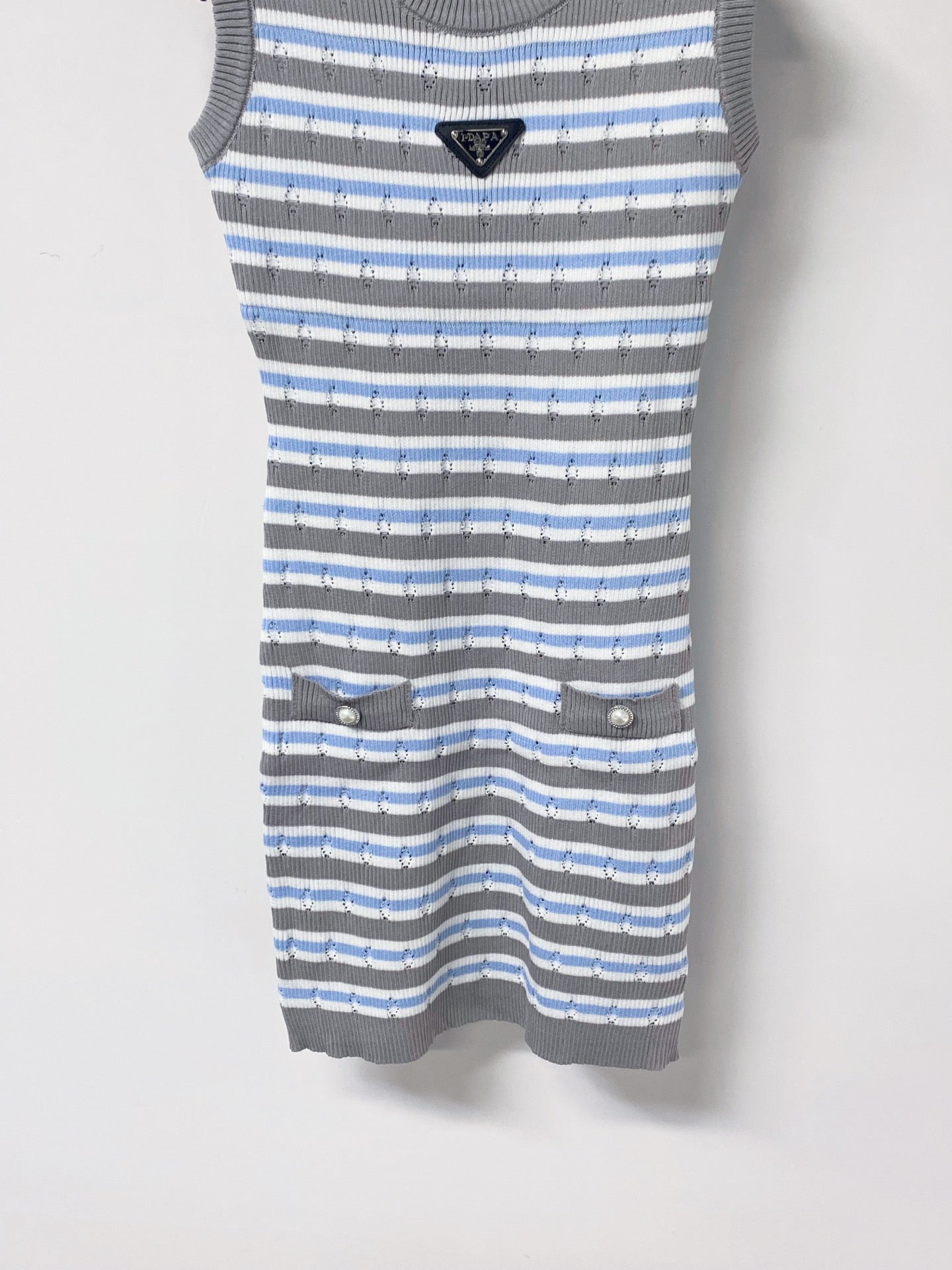 PRADA 26S SLEEVELESS KNIT DRESS STYLE 924