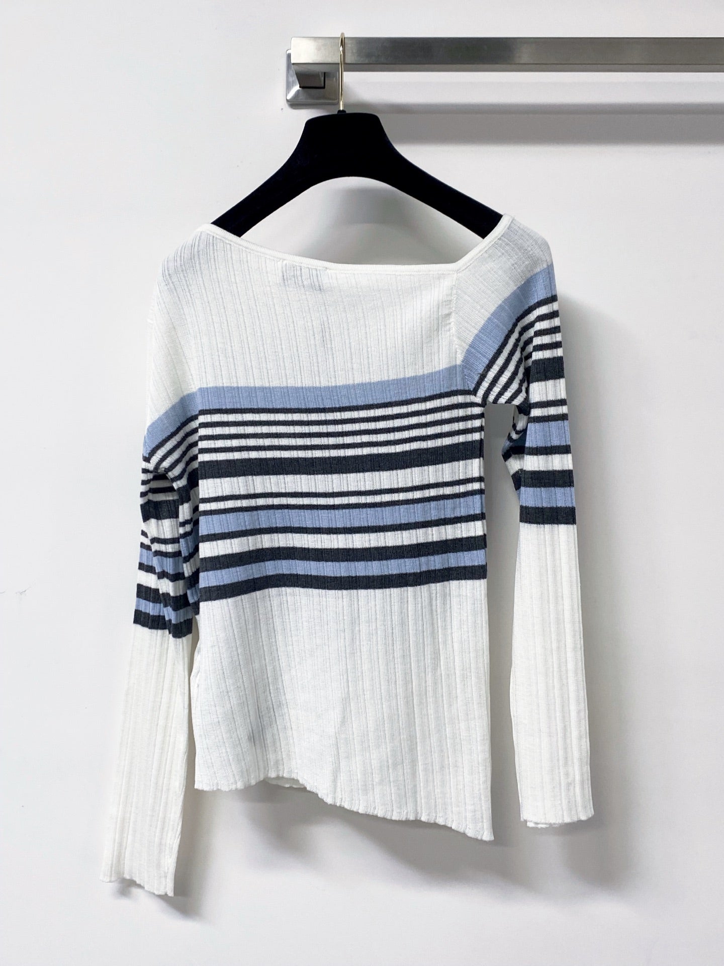YSL 26S LONG-SLEEVE KNIT TOP 507