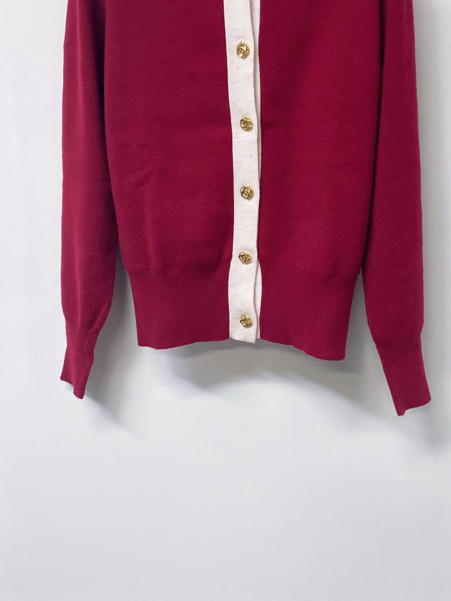 CHANEL 26S KNIT CARDIGAN 1623