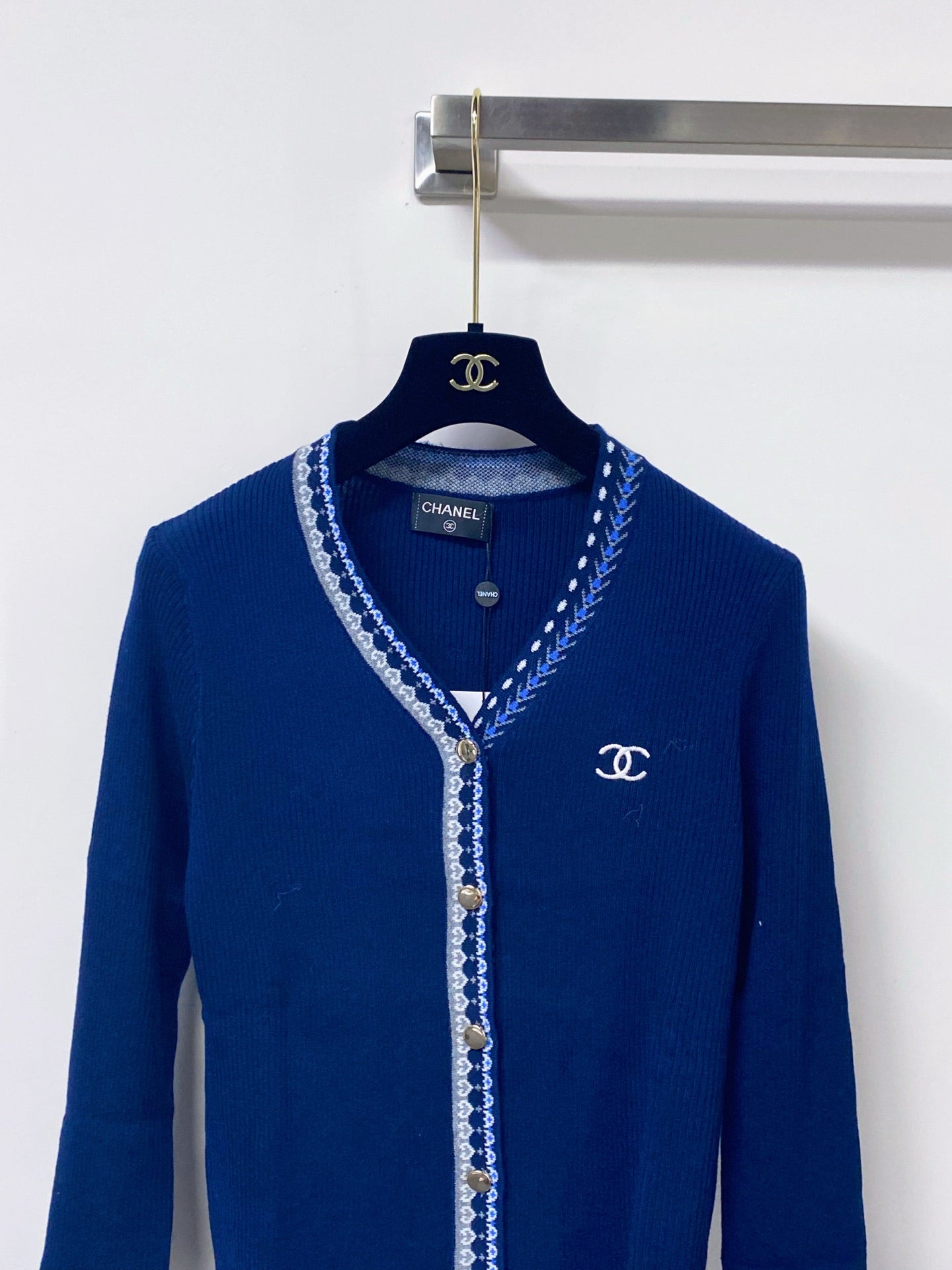 CHANEL 26S KNIT CARDIGAN 1677