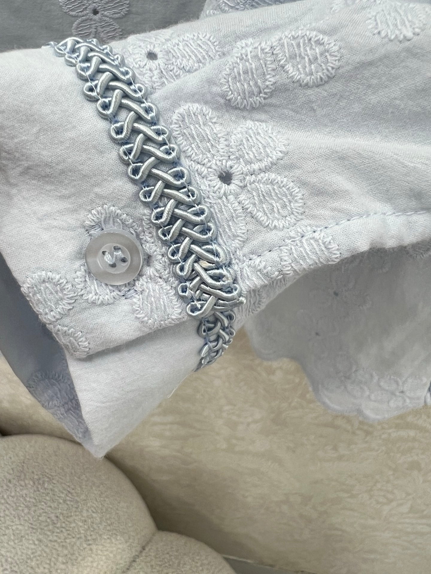 VALENTINO LONG-SLEEVE TOP AND SHORTS SET 275213