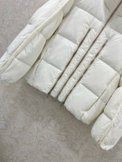 MONCLER 25S JACKET IN WHITE 075