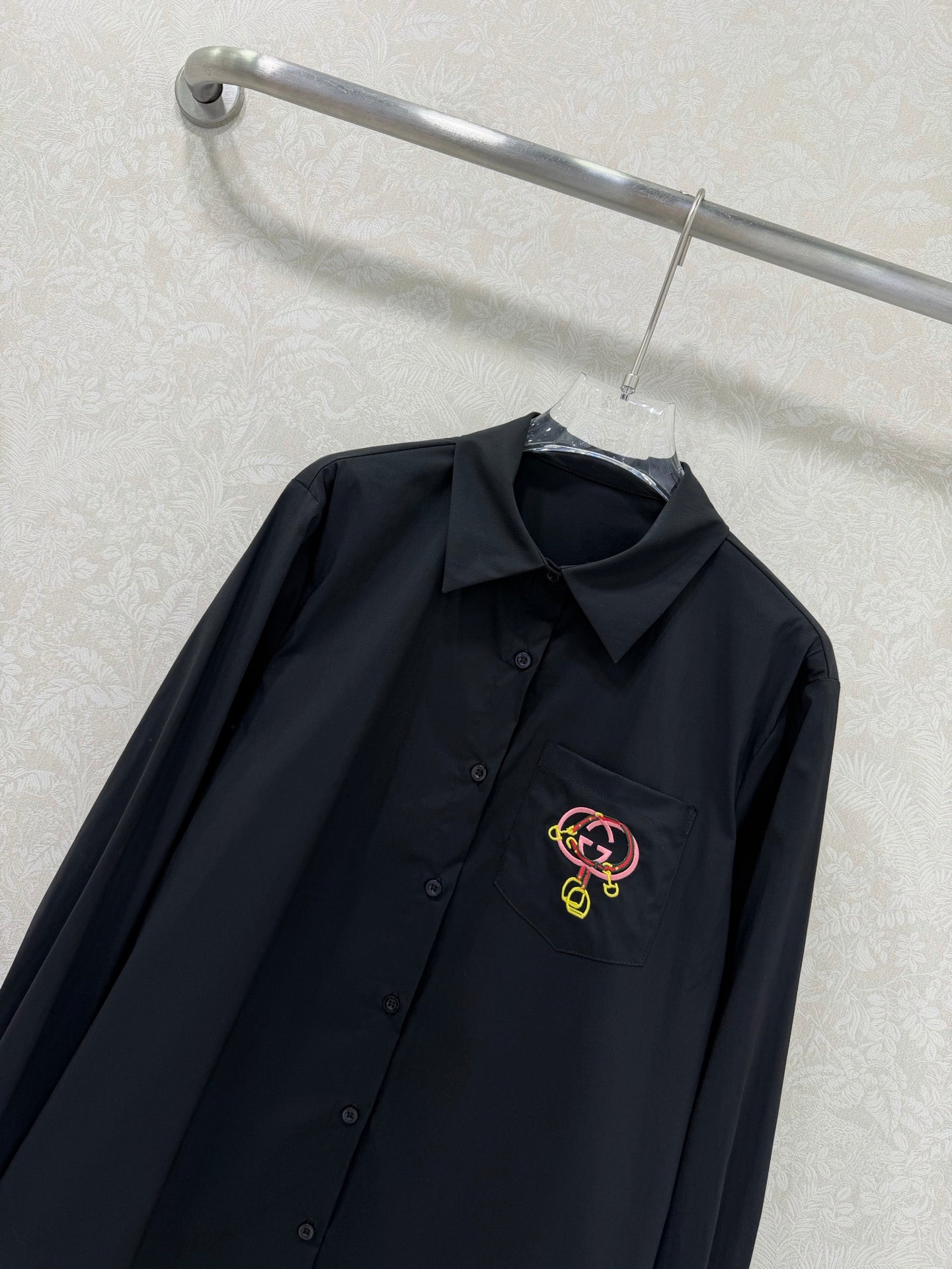 GUCCI 26S LONG-SLEEVE COLLARED SHIRT 388
