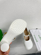 ATOMIC MARY-JANE PUMP 9 CM IN WHITE CALFSKIN