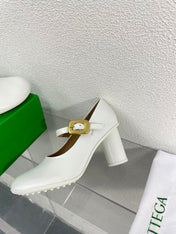 ATOMIC MARY-JANE PUMP 9 CM IN WHITE CALFSKIN