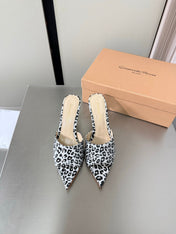 GIANVITO ROSSI 26S POINTED-TOE SANDALS 90 MM IN BLACK AND WHITE LEOPARD PRINT LEATHER 