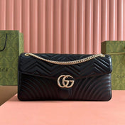 MARMONT SHOULDER BAG 40 IN BLACK CALFSKIN GOLD CHAIN