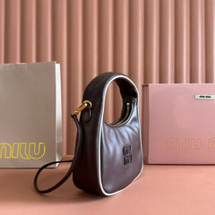 HOBO BOLSA WANDER BLACK IN CALFSKIN