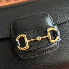 GUCCI 25S HORSEBIT 1955 MEDIUM SHOULDER BAG 22 CM IN BLACK CALFSKIN WITH GOLD HARDWARE