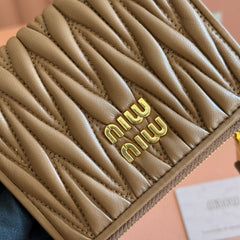 MIUMIU 26S SMALL MATELASSE CARD HOLDER 11 IN BROWN CALFSKIN GOLD HARDWARE