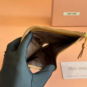 MIUMIU 26S SMALL MATELASSE CARD HOLDER 11 IN BROWN CALFSKIN GOLD HARDWARE