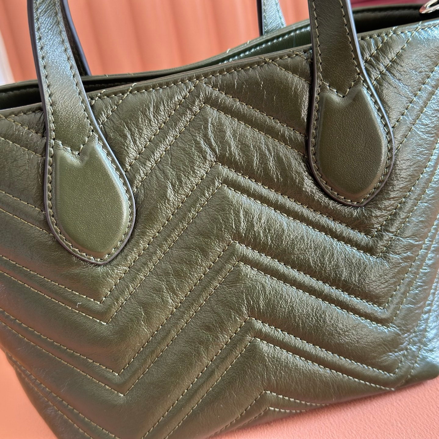 GUCCI 26S GG MARMONT TOTE BAG 17 IN MOSS GREEN CALFSKIN