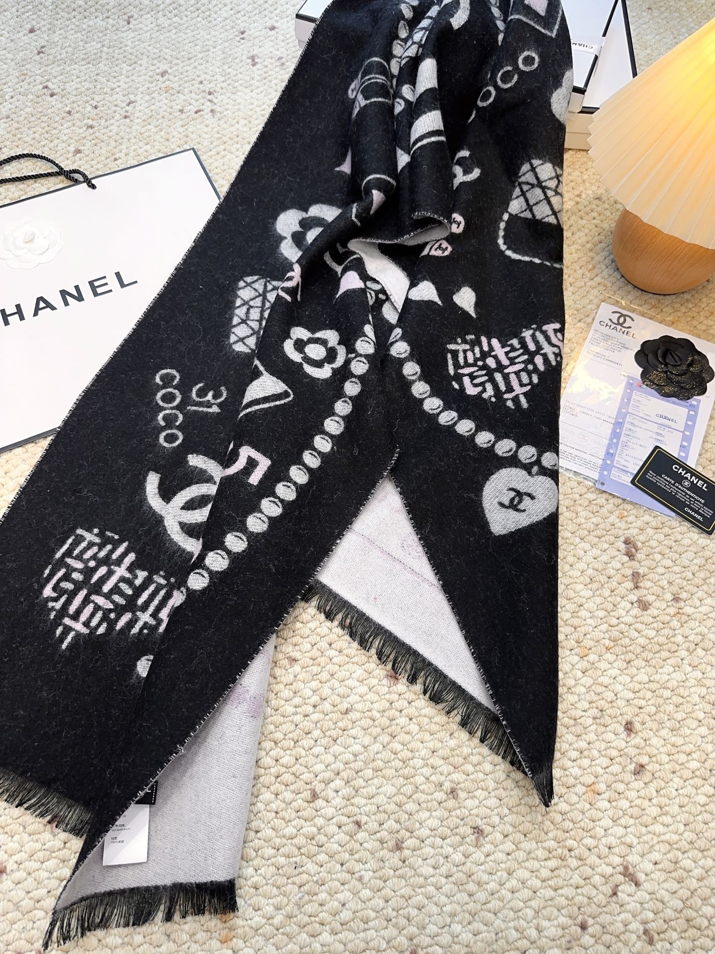CHANEL 25S SCARF 203 CM IN CASHMERE 943933