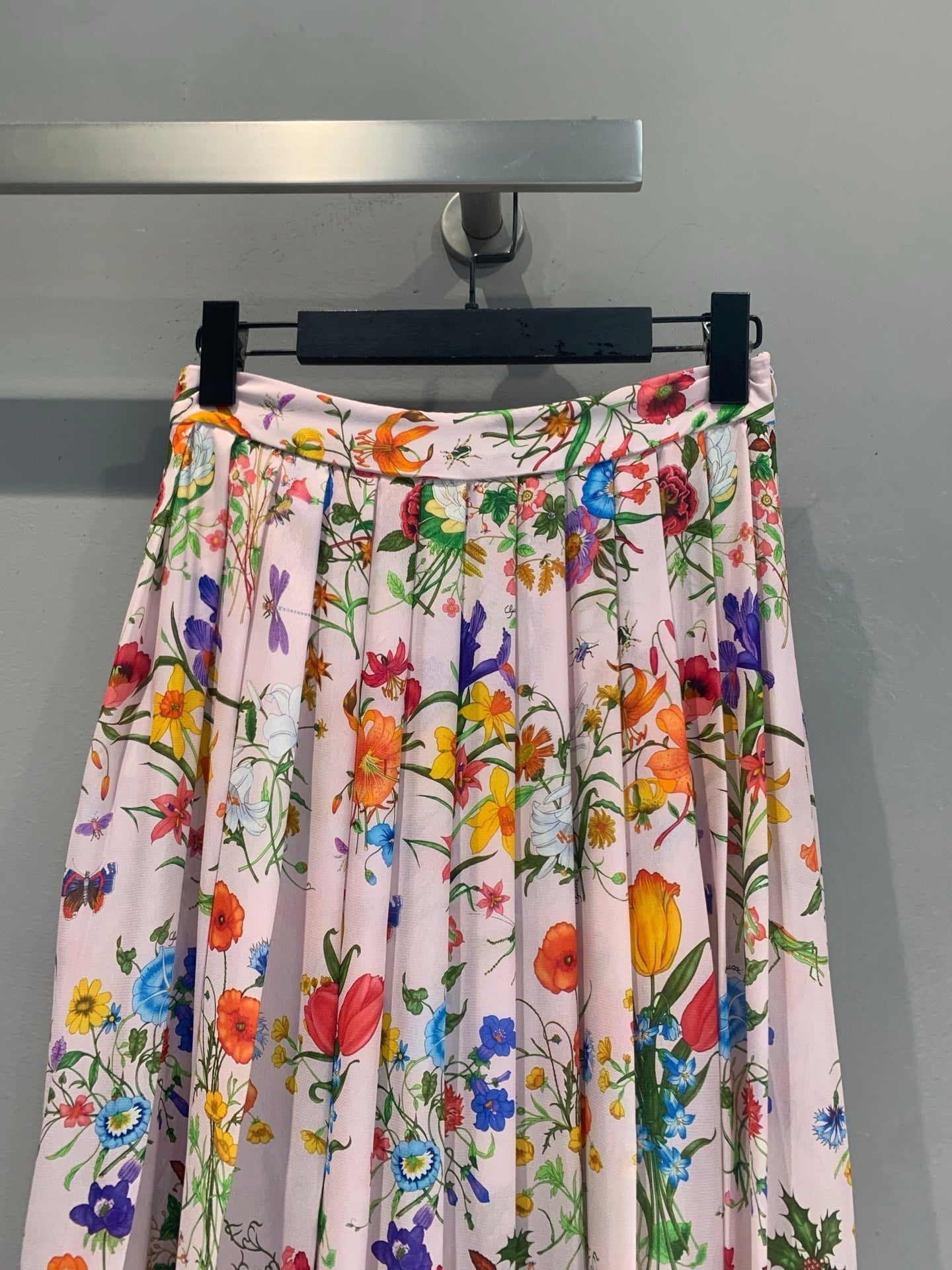 GUCCI 26S PLEATED MIDI SKIRT 447