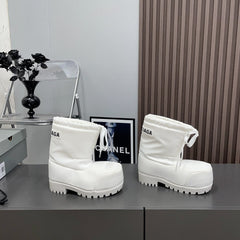 BALENCIAGA 25S ALASKA ANKLE BOOTS HIGH HEEL IN WHITE FABRIC STYLE 1