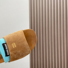 SLIPPERS IN CIDER BROWN SUEDE WITH SKY HALF-FOOT SOCKS