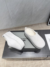 BALENCIAGA 25S AURALEE SLIP-ON 50 MM IN WHITE SUEDE STYLE 3