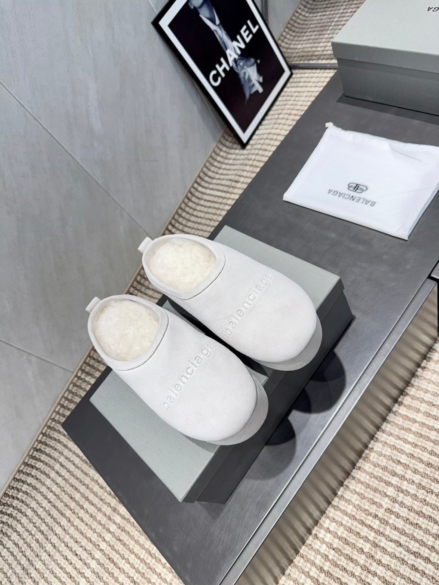 BALENCIAGA 25S AURALEE SLIP-ON 50 MM IN WHITE SUEDE STYLE 3