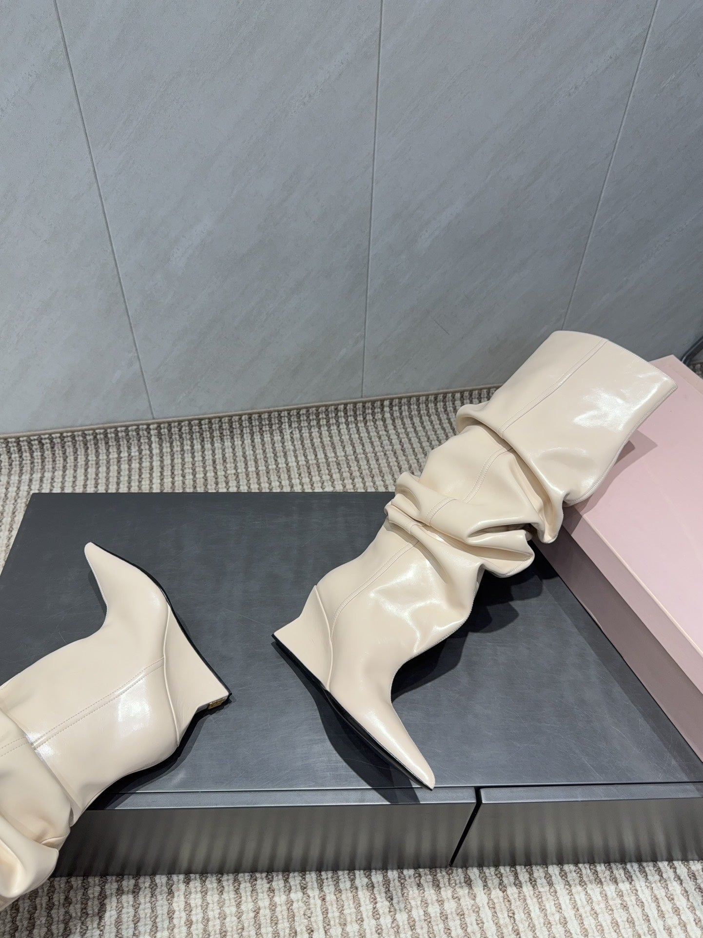 BALMAIN 26S KNEE-HIGH BOOTS 75 MM IN LIGHT BEIGE CALFSKIN