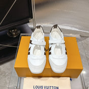 LV 26S SNEAKERINA MARY JANE IN WHITE SUEDE