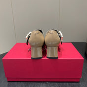 ROGER VIVIER 25S TRÈS VIVIER 50MM IN BEIGE CALFSKIN WITH RHINESTONE BUCKLE
