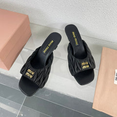 Women's Mid - Heel Black Leather Stylized