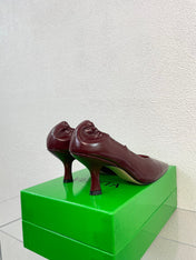 SHARP CHAIN PUMP 6 CM IN MAHOGANY RED CALFSKIN