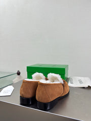 BOTTEGA VENETA 26S LOAFERS IN BROWN SUEDE AND WHITE WOOL