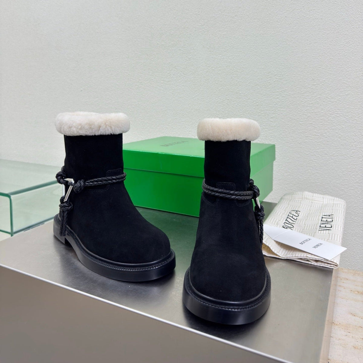 BOTTEGA VENETA 26S FUR-LINED BOOTS IN BLACK SUEDE AND WHITE WOOL
