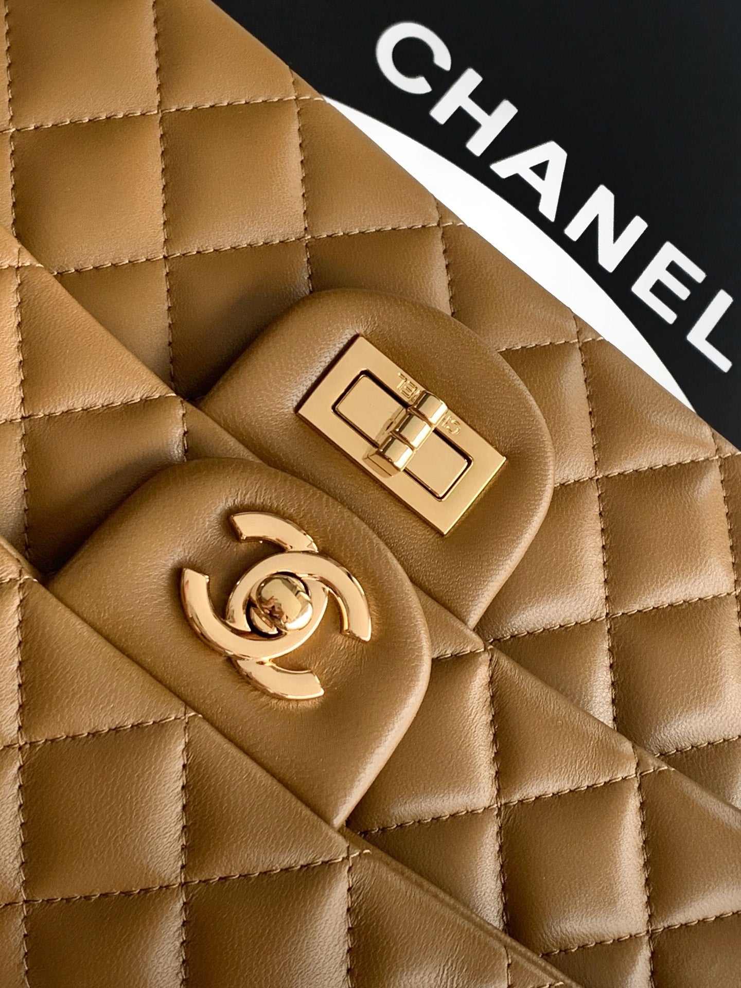 CHANEL 26S QUILTED CLASSIC FLAP MEDIUM BAG 25 IN KHAKI BROWN LAMBSKIN GOLD HARDWARE