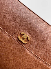 CHANEL 26S SOUPLISSIMO MAXI FLAP 39 IN CARAMEL BROWN GRAINED CALFSKIN GOLD HARDWARE