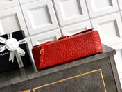CHANEL 26S SOUPLISSIMO MAXI FLAP MEDIUM 32 IN RED CROCODILE-EMBOSSED CALFSKIN GOLD HARDWARE