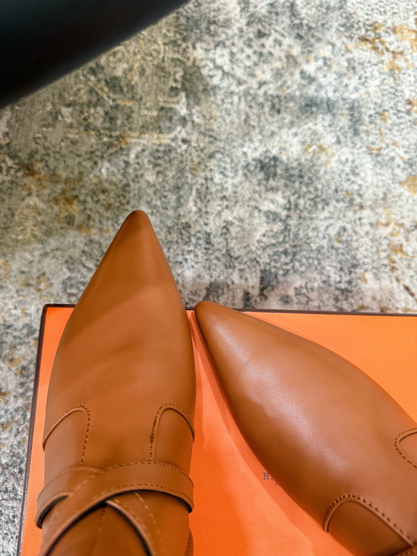 HM 26S FLAT ANKLE BOOTS IN COGNAC BROWN CALFSKIN 