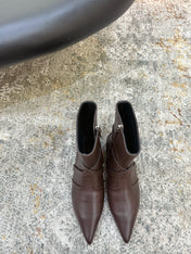 HM 26S FLAT ANKLE BOOTS IN DARK BROWN CALFSKIN