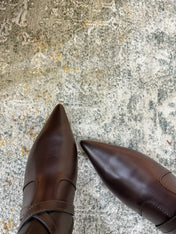 HM 26S FLAT ANKLE BOOTS IN DARK BROWN CALFSKIN